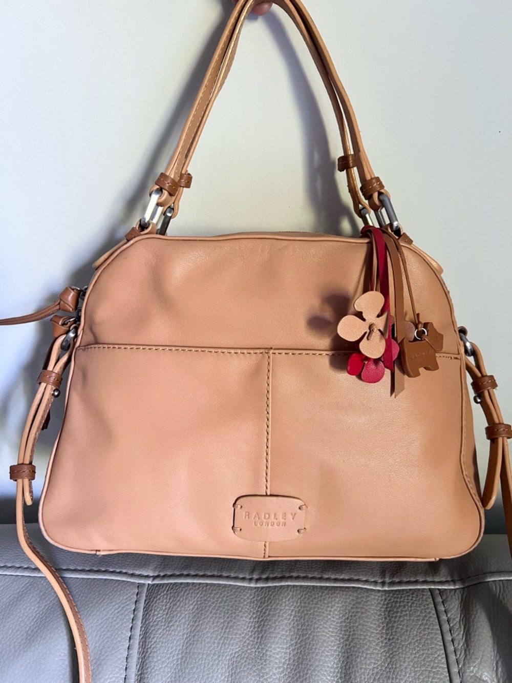 Radley London Leather Handbag Shoulder Strap Tan Classic 2013 Chic Minimalist